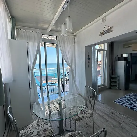 Oazis Apartment