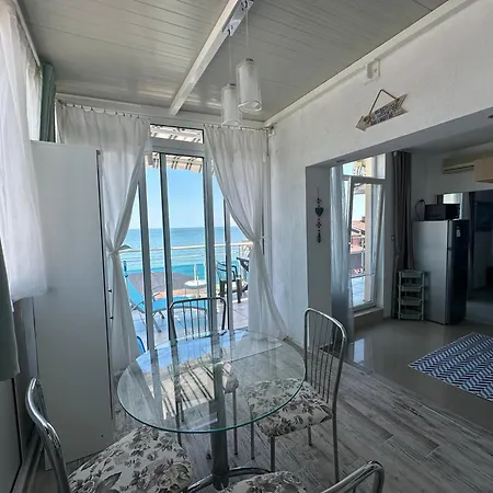 Oazis Apartment