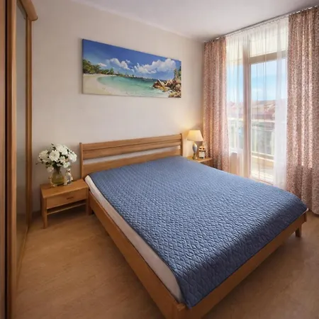Oazis Apartman Ravda